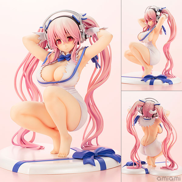 Genco [Bonus] Super Sonico x Is It Wrong to Try to Pick Up Girls in a Dungeon? - Super Sonico Hestia ver. 1/7 Complete Figure