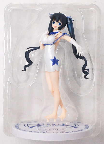 FuRyu Minna no Kuji Is It Wrong to Try to Pick Up Girls in a Dungeon? Last GET Prize Hestia Figure - Special Color Ver. - (Game-prize)