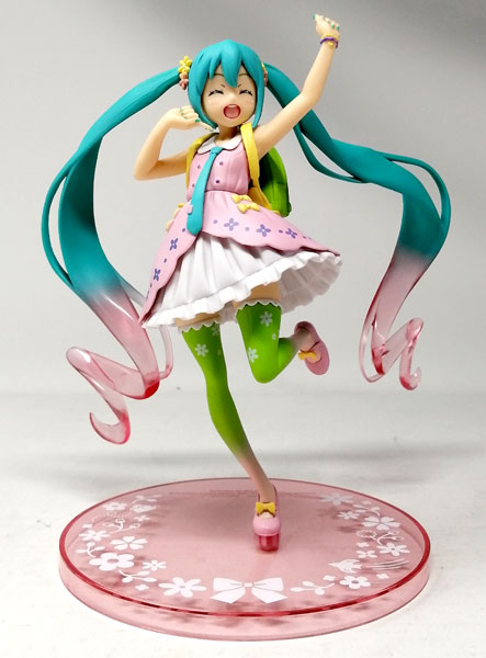 Taito Hatsune Miku Figure Original Spring Outfit ver. - Renewal - Onkure Exclusive (Game-prize)