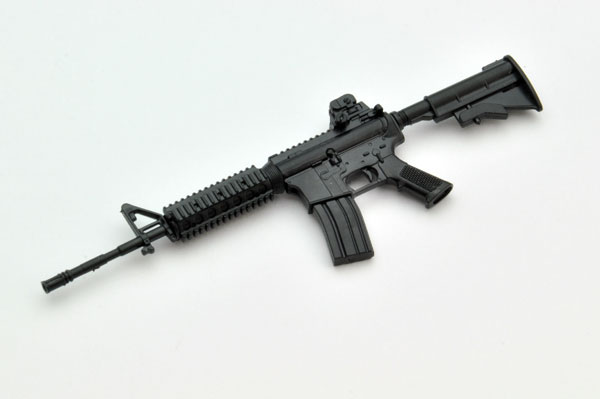 Tomytec LittleArmory [LABC01] M4 Assault Rifle 1/12 Plastic Model imagen 1