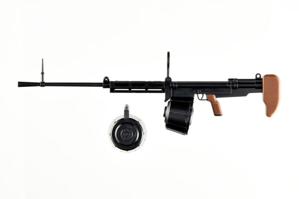 Tomytec LittleArmory [LASW01] "Strike Witches ROAD to BERLIN" Type 99-2 Model 2 Kai 1/12 Plastic Model