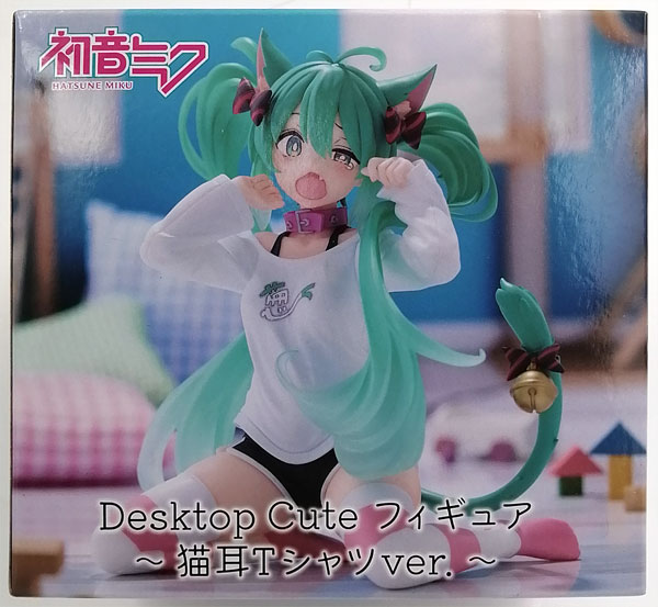 Taito Hatsune Miku Desktop Cute Figure -Cat Ears T-shirt ver.- (Game-prize)