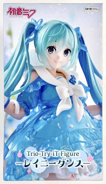 FURYU Hatsune Miku Trio-Try-iT Figure -Rainy Dance-