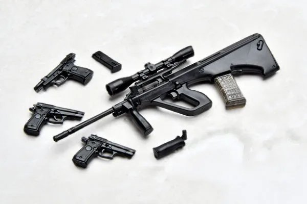 Tomytec LittleArmory [LA-GG04] Gunslinger Girl Angelica AUG, M84 Typ 1/12 Plastikmodell Bild 1