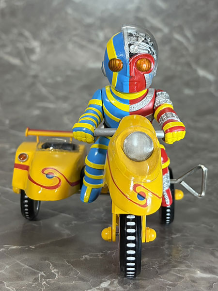 PLEX EX Tricycle "Artificial Human Kikaider" Kikaider B Type