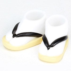 Obitsu Plastic Manufacturing Tabi &amp; Zori (Japanese sandals) for 11cm Body (Black/Plainwood) (Fashion Doll) gambar 1