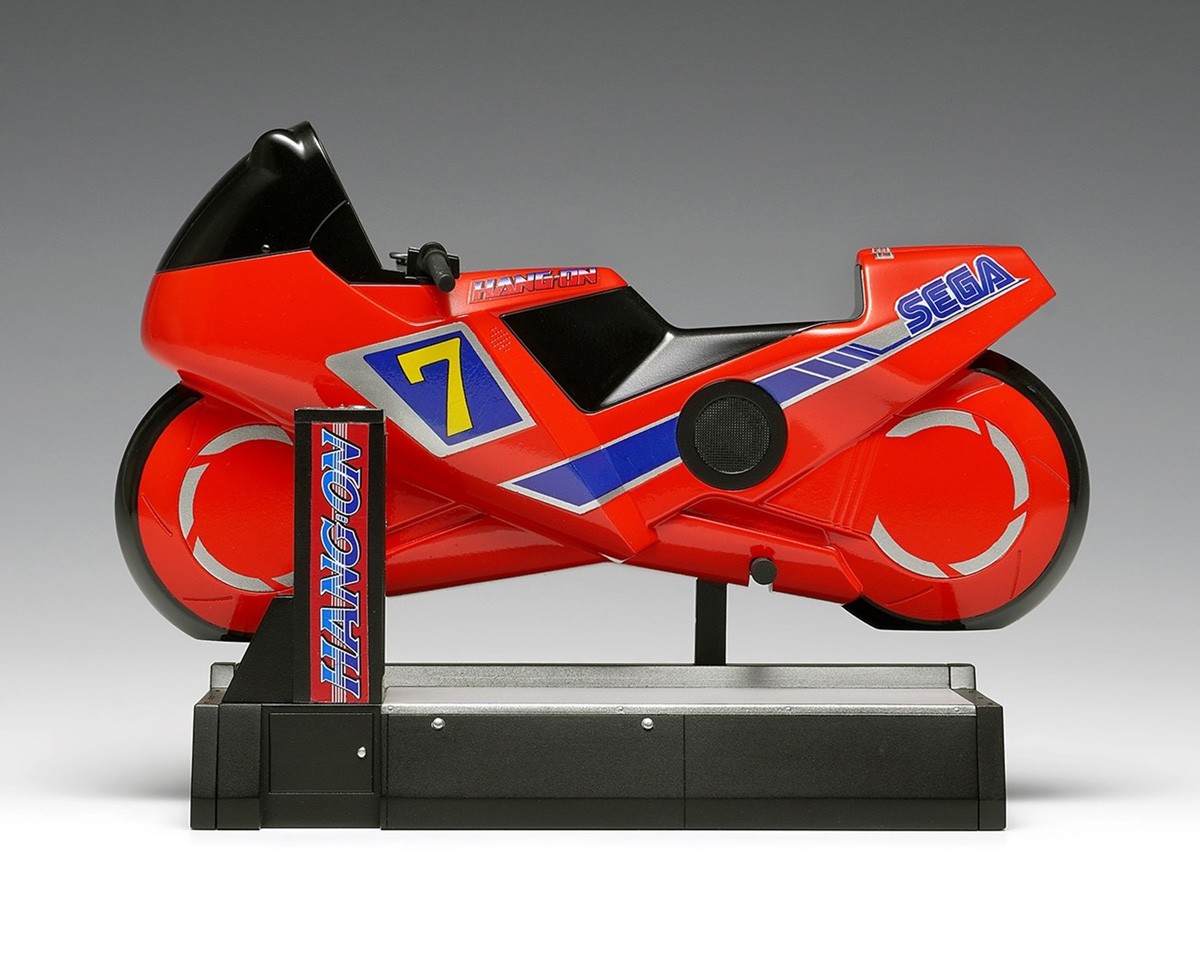 Wave Hang-On Arcade Machine [Ride On Type] (Plastic Model) image 3