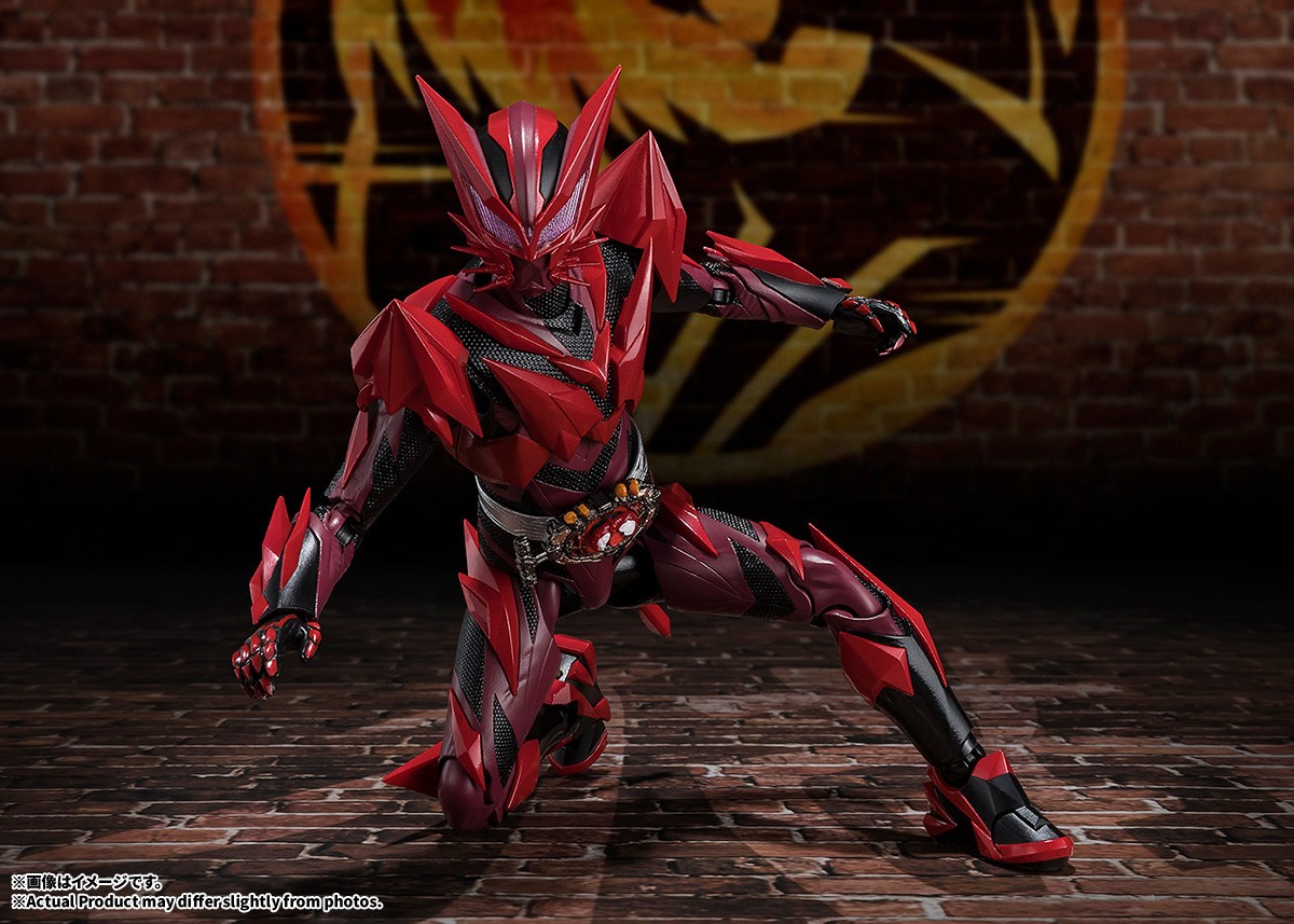 Bandai S.H.Figuarts Kamen Rider Maou (Completed) image 6