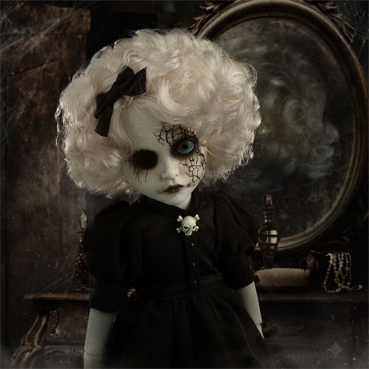 Mezco Living Dead Dolls RotsAnne imagen 3
