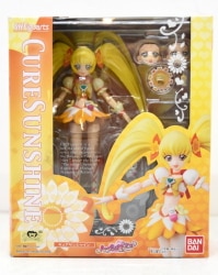 Bandai SH Figuarts Cure Sunshine imagen 1