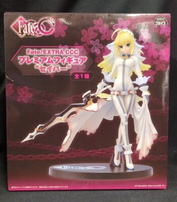 Sega Premium Figure Saber (Bride white clothes)