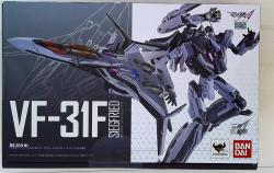 Bandai DX Gokin VF-31F Siegfried (Messer Ihlefeld)