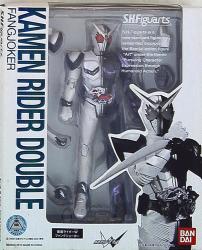 Bandai SHFiguarts Kamen Rider W ( double ) Kamen Rider W Fang Joker 画像 1