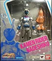 Bandai SH Figuarts Kamen Rider Fourze Kamen Rider Nadeshiko