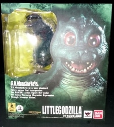 Bandai SH Monster Arts / Godzilla Little Godzilla and crystal body