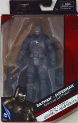 Mattel GRAPNEL BLASTER REPLICA Batman V Superman / DAWN OF JUSTICE ARMORED BATMAN 6 inch