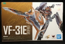 Bandai DX Gokin VF-31E Siegfried (zip fastener Mustang)