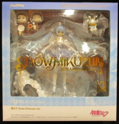 figma Snow Miku Snow Princess ver EX-054 image 1