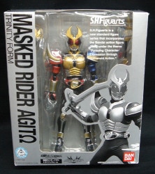 Bandai SH Figuarts Kamen Kamen Rider Agito Trinity Form