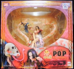 MegaHouse POP NEO-MAXIMUM Pirate Empress Boa Hancock