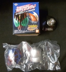 Bandai Rider Mask Collection 06 Kamen Rider Kabuto Kamen Rider Gatack(Masked Form) (Light-up base stand) 09
