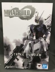 Bandai Spirits METAL BUILD Strike Gundam imagen 1
