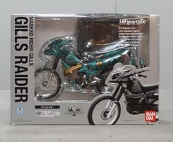 バンダイ S.H.Figuarts 仮面ライダーアギト ギルスレイダー 图片 1