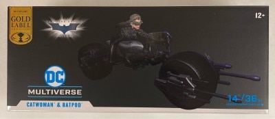 Hot Toys DC Multiverse/Gold label Collection Catwoman and Batpod 186