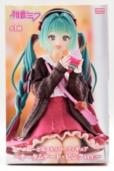 FuRyu Noodle Stopper Figure VOCALOID Hatsune Miku Autumn Date Pink ver.