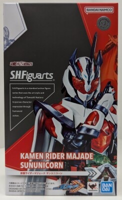 BANDAI SPIRITS S.H.Figuarts 仮面ライダーガッチャード 仮面ライダーマジェード サンユニコーン