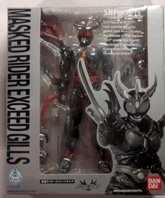 Bandai SH Figuarts Kamen Rider Agito Kamen Rider Exceed Gills