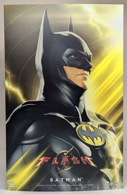 HOTTOYS MOVIE MASTERPIECE BATMAN (MODERN SUIT) MMS712 gambar 1