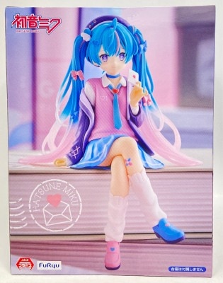 FuRyu Noodle Stopper Figure VOCALOID Hatsune Miku Navy ver. image 1