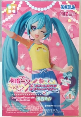 Sega Desktop x Decorate Collections Hatsune Miku x Fashionable Witch Love and Berry Hatsune Miku Love Costume Ver.