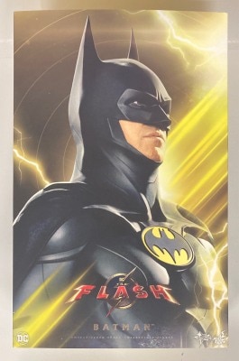 HOTTOYS MOVIE MASTERPIECE BATMAN (MODERN SUIT) MMS712 圖片 1