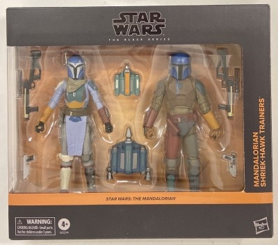 HASBRO THE BLACK MANDALORIAN SHRIEK HAWK TRAINERS 6 inch