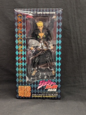 Medicos Super Action Statue Giorno Giovanna Ver. BLACK with exclusive Bonus Included imagen 1