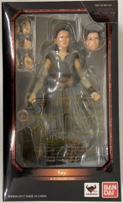 Bandai SH Figuarts Star Wars Rey (THE LAST JEDI)