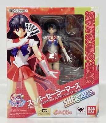 Bandai SHFiguarts Pretty Guardian Sailor Moon Super Sailor Mars