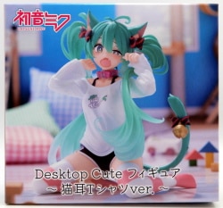 Taito Desktop Cute Figure Hatsune Miku ~Cat Ear T-Shirt Ver.~ 图片 1