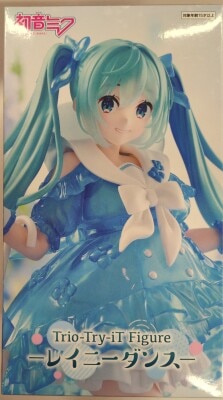 FuRyu Trio-Try-iT Figure Hatsune Miku Reclining Dance