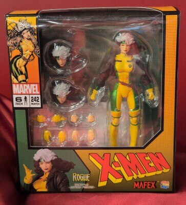 Medicom Toy MAFEX ROGUE (COMIC Ver.) 242 Bild 1
