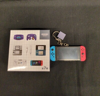 Nintendo Museum Game Hardware Keychain Collection 2000-2017 Nintendo Switch/2017 รูปภาพ 1