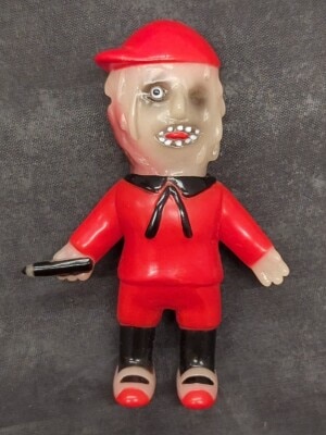 MEDICOMTOY Prestige VAG SERIES 42 Toromi-kun Red Shirt Bild 1