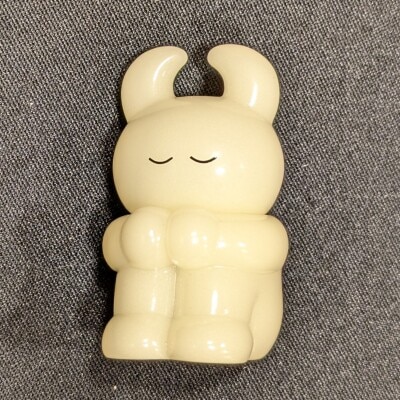 MEDICOMTOY VAG 10주년 1 Think UAMOU 야광 (--) 이미지 1