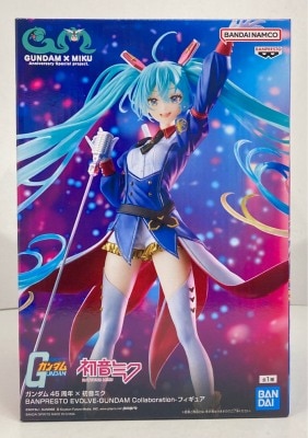 Bandai Spirits BANPRESTO EVOLVE Gundam 45th Anniversary x Hatsune Miku GUNDAM Collaboration Figure รูปภาพ 1