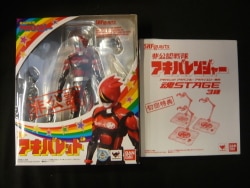 Bandai SHFiguarts Unofficial Sentai Akibaranger Akiba Red With First Edition Bonus Item Bild 1