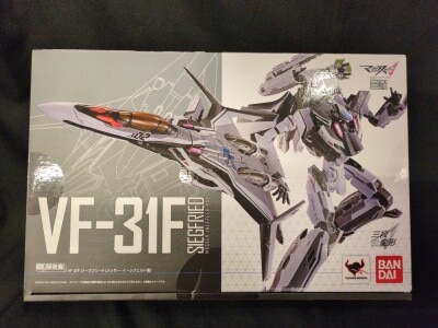 Bandai DX Gokin VF-31F Siegfried (Messer Ihlefeld)