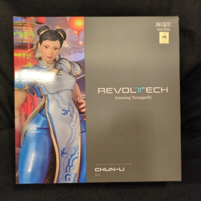 Kaiyodo Revoltech Amazing Yamaguchi Chun Li -Li With Bonus