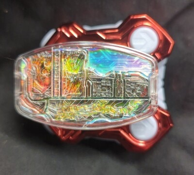 Bandai GP Rays Buckle BEST Kamen Rider Geats Holy Sword Driver Rays Buckle Sparkling Plated Ver. 6 Bild 1